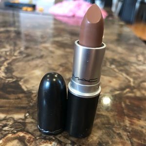 MAC Cosmetics Makeup - MAC Lipstick MAC Cosmetics Makeup - MAC Lipstick